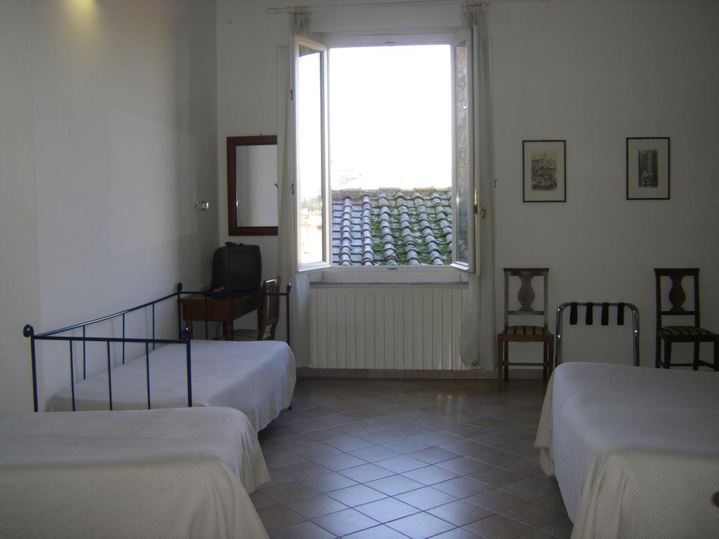 Albergo Cannon d'Oro Siena Camera foto