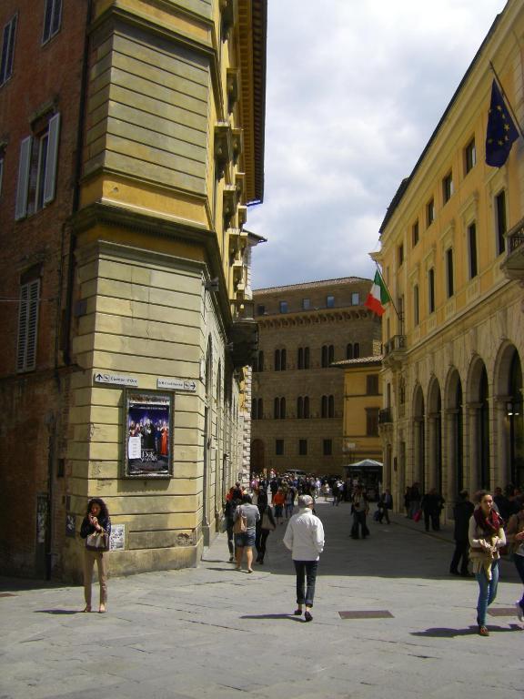 Albergo Cannon d'Oro Siena Esterno foto