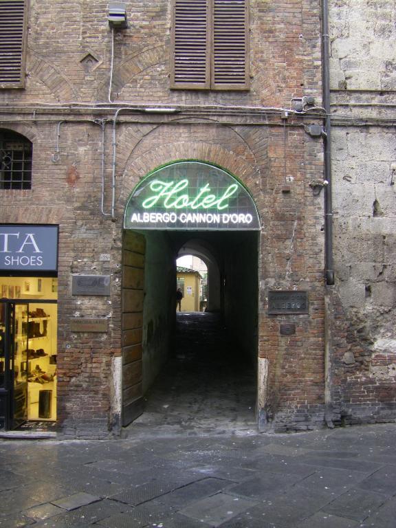 Albergo Cannon d'Oro Siena Esterno foto