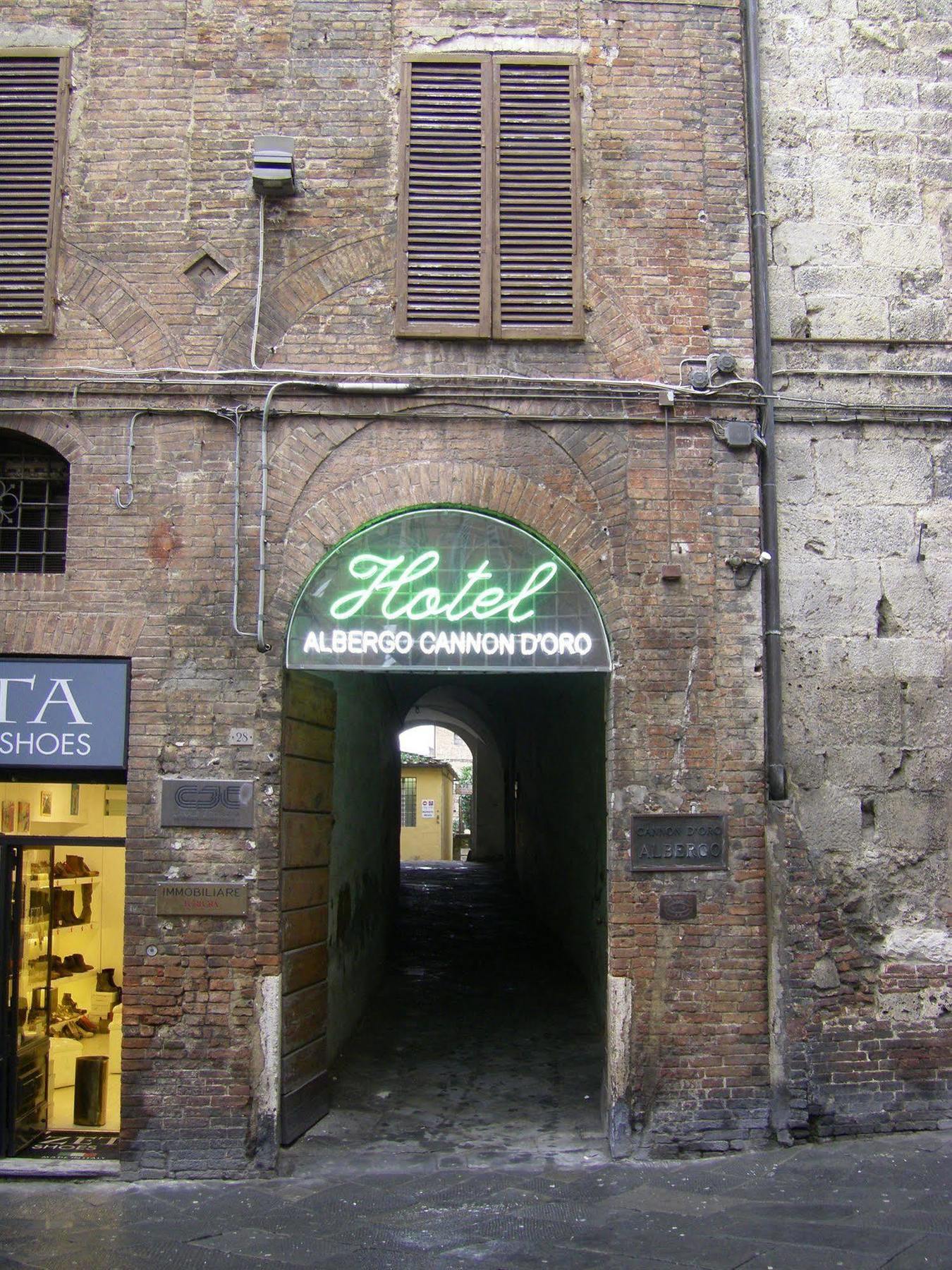 Albergo Cannon d'Oro Siena Esterno foto