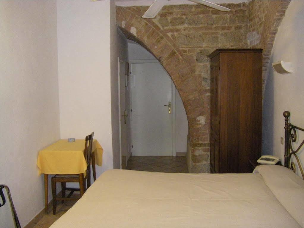 Albergo Cannon d'Oro Siena Esterno foto