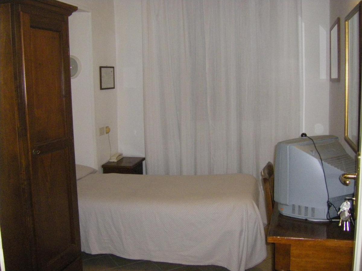 Albergo Cannon d'Oro Siena Camera foto